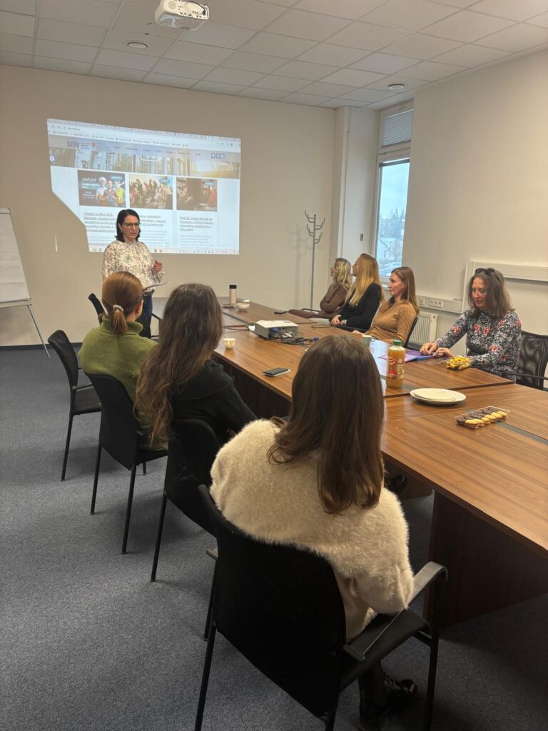 spolocne_ranajky_siov